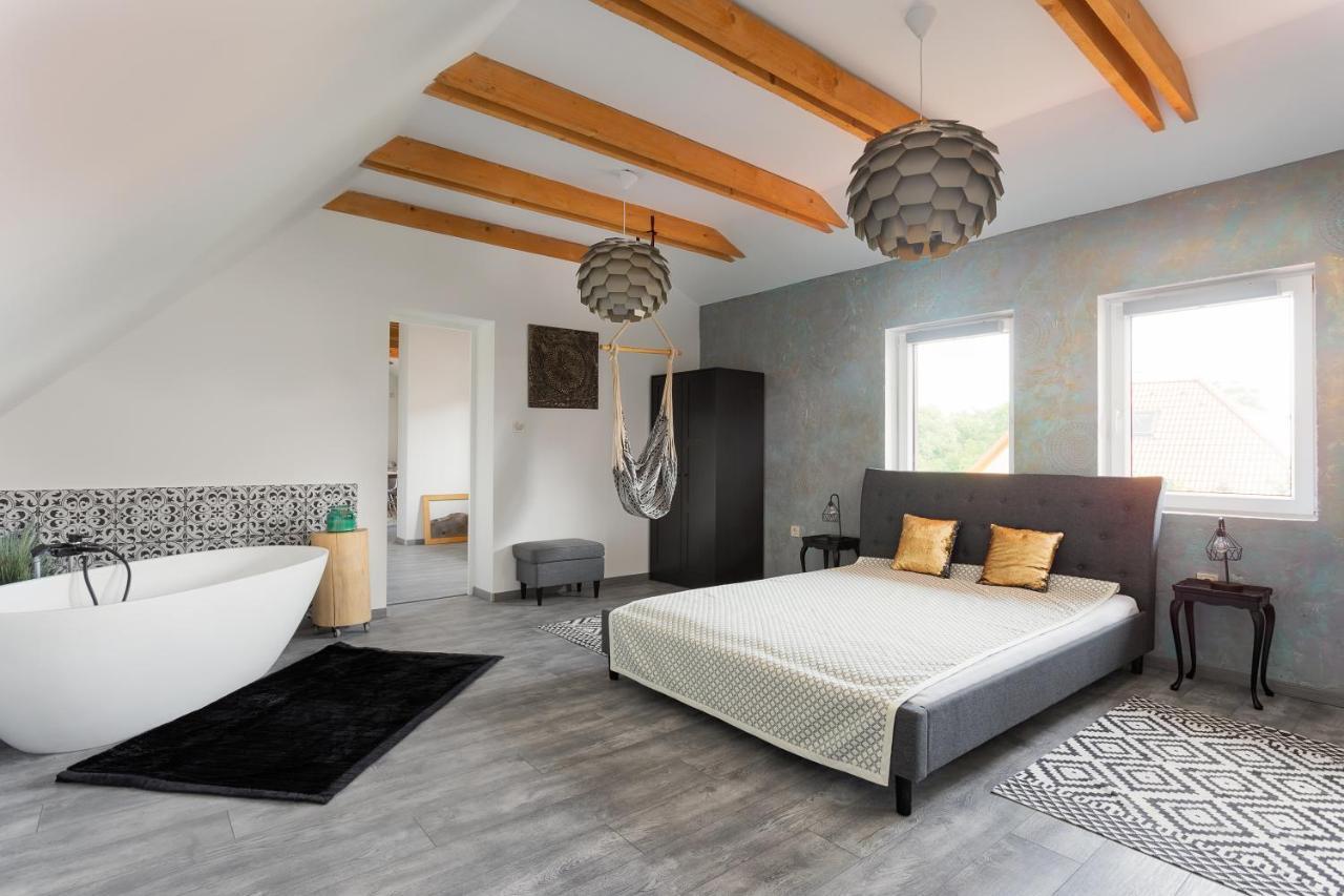 Patakpart Vendeghaz Apartment Egerszalok Luaran gambar