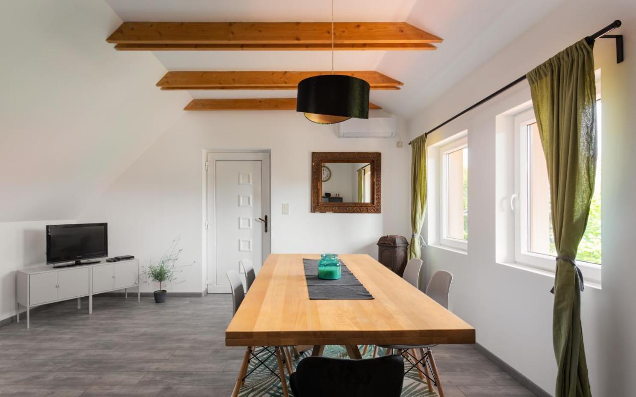 Patakpart Vendeghaz Apartment Egerszalok Luaran gambar