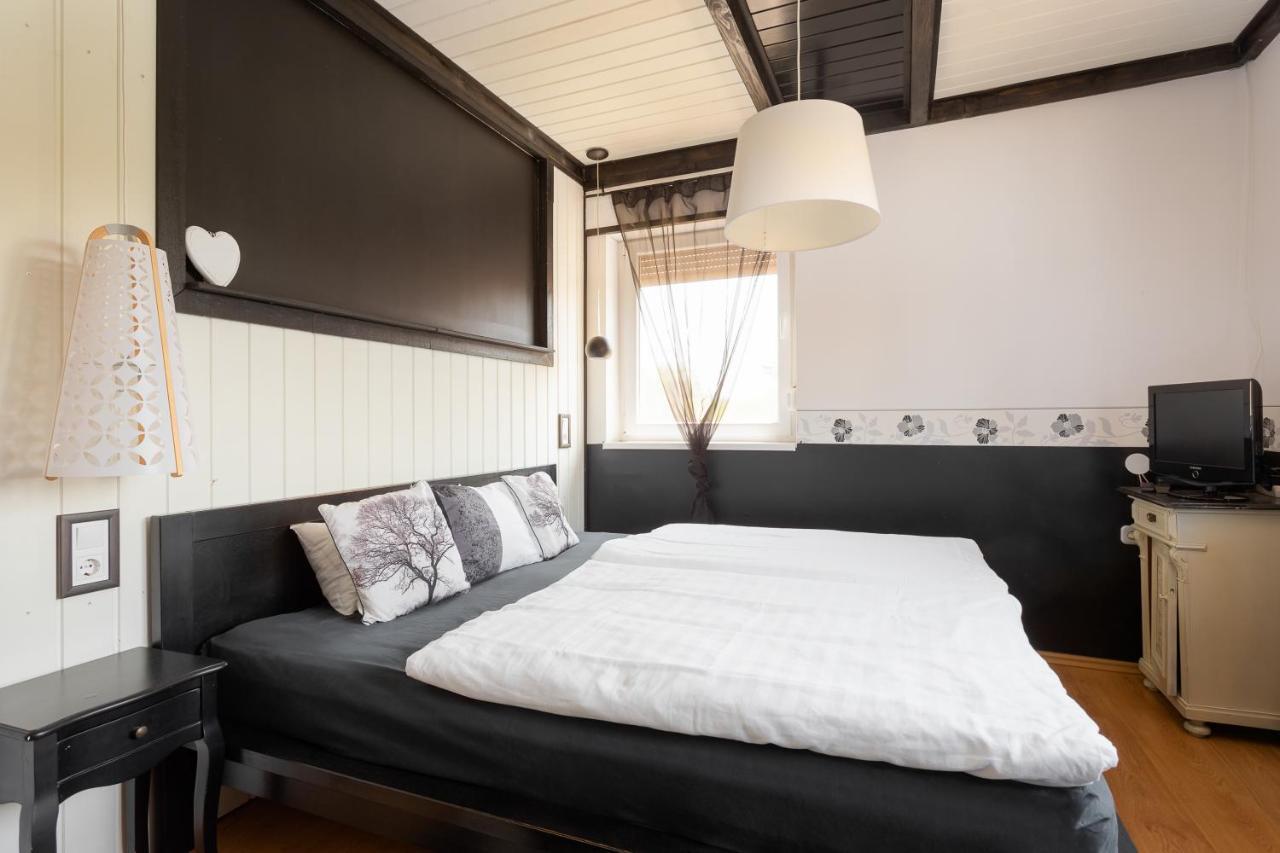 Patakpart Vendeghaz Apartment Egerszalok Luaran gambar